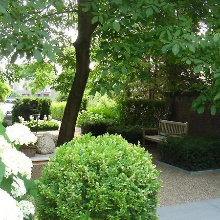 Townhouse51 Bed & Breakfast *